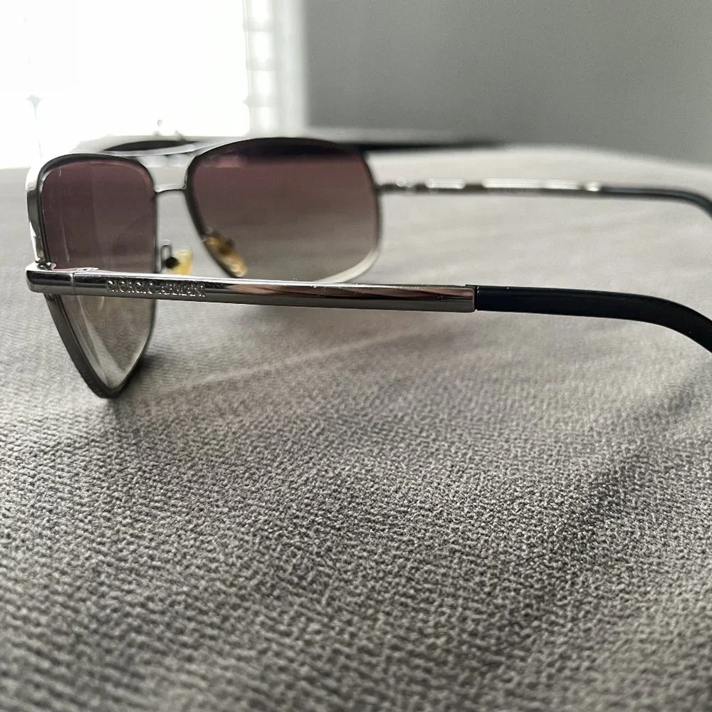 Gorgeous Classic VINTAGE Georgio Armani Sunglasses - Picture 4 of 15